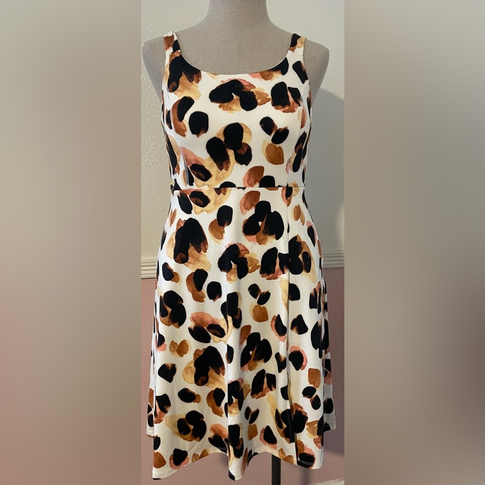 Printed dress size L